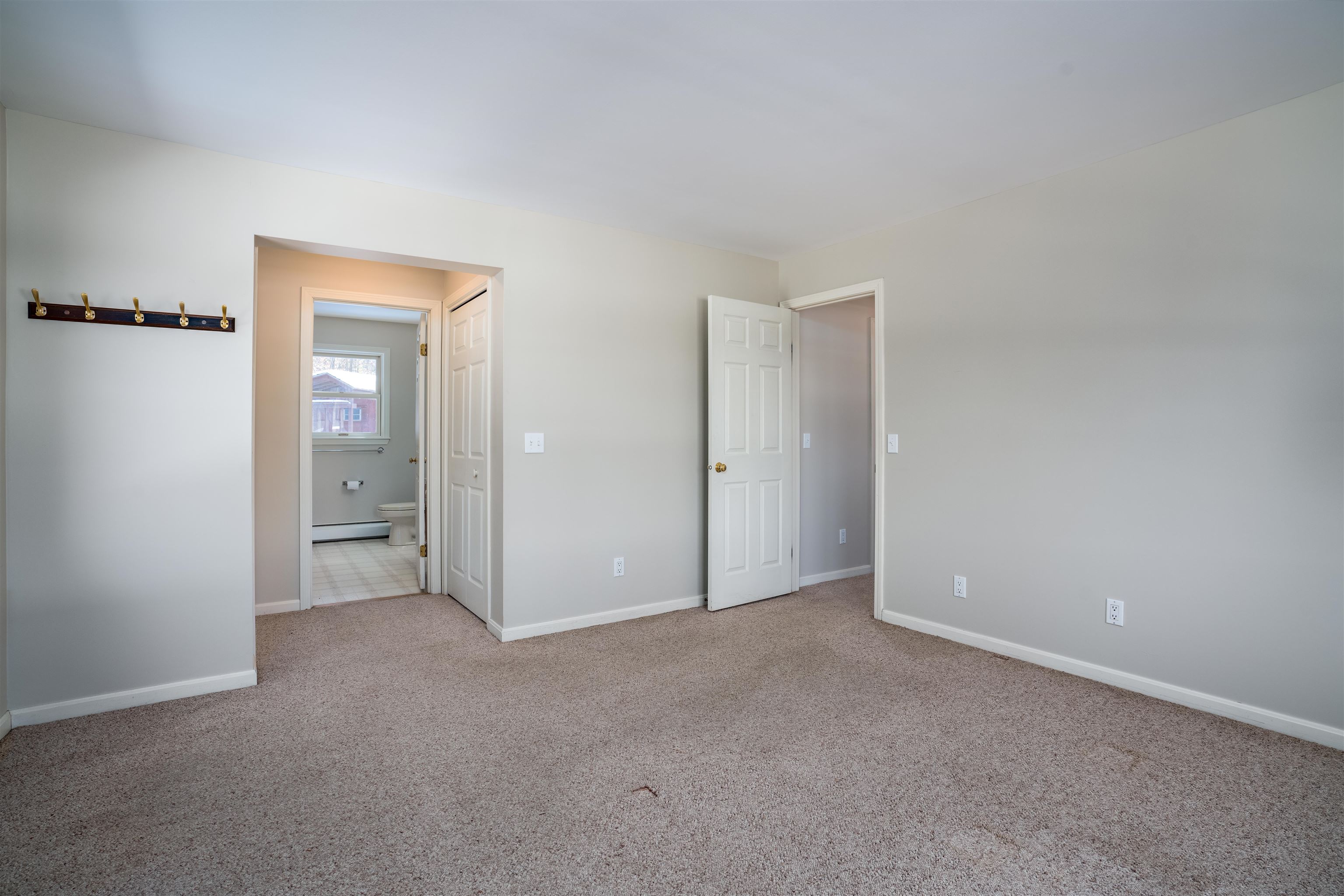 630 Sylvan Park Road Stowe, VT 05672 - Photo 11 of 33 Gallery Image 11