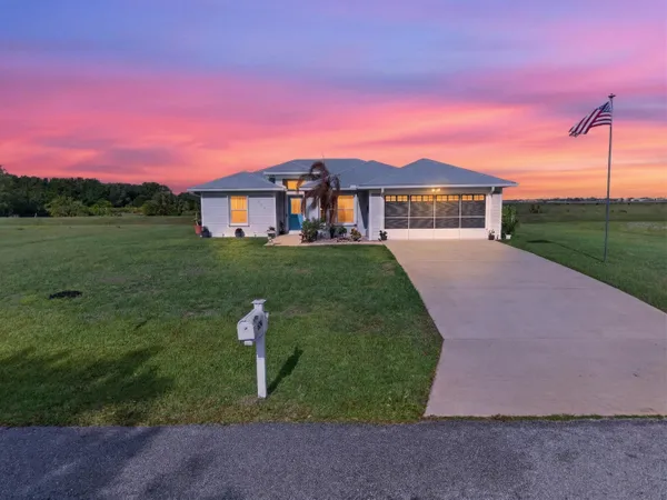 $282,000 | 624 Woodmont Street, Sebring, FL 33876