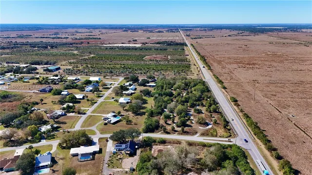 $520,000 | 8636 Highway 70, Okeechobee, FL 34974
