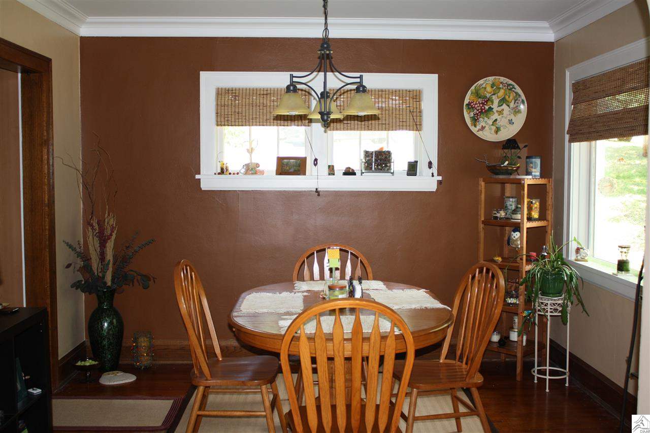 2315 Vermilion Road Duluth, MN 55803 - Photo 4 of 17 Gallery Image 4