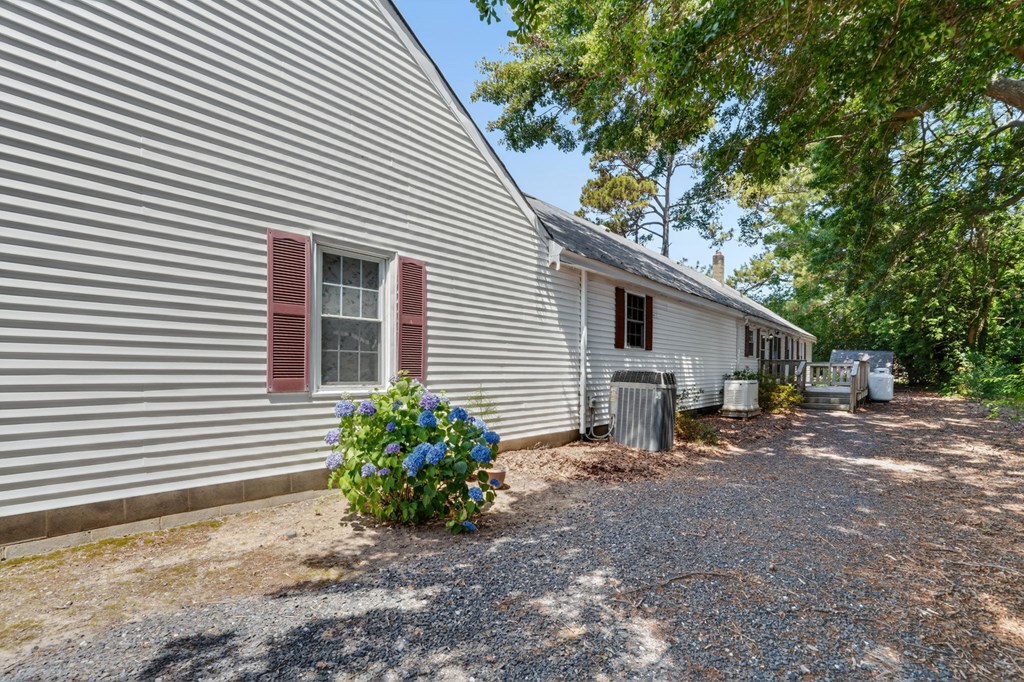 7454 Bayside Road Franktown, VA 23354 - Photo 34 of 40