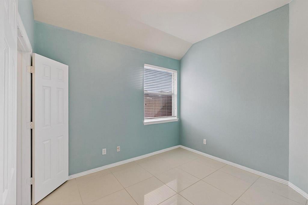 1122 Leafy Glade Road Forney, TX 75126 - Photo 14 of 19 a view of an empty room