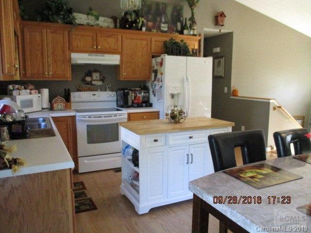 1124 Allman Ridge Road Morganton, NC 28655 - Photo 4 of 17 Gallery Image 4