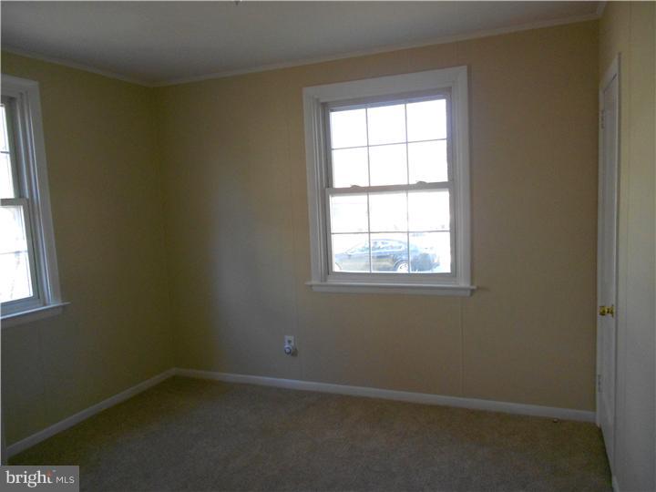 324 Hawarden Road Springfield, PA 19064 - Photo 15 of 23 Bedroom - Main