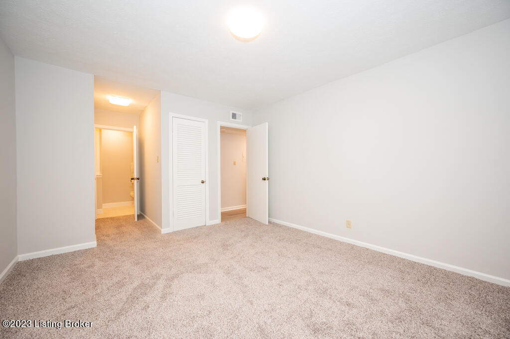 4024 Poplar Level Road, Unit 4 Louisville, KY 40213 - Photo 22 of 36 DN2_1255