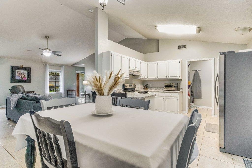 6612 Ridge Crest Drive Milton, FL 32570 - Photo 13 of 47