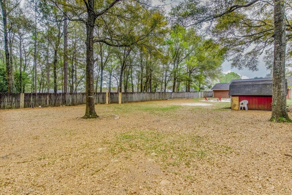 6612 Ridge Crest Drive Milton, FL 32570 - Photo 46 of 47 Large backyard, no homes behind you.