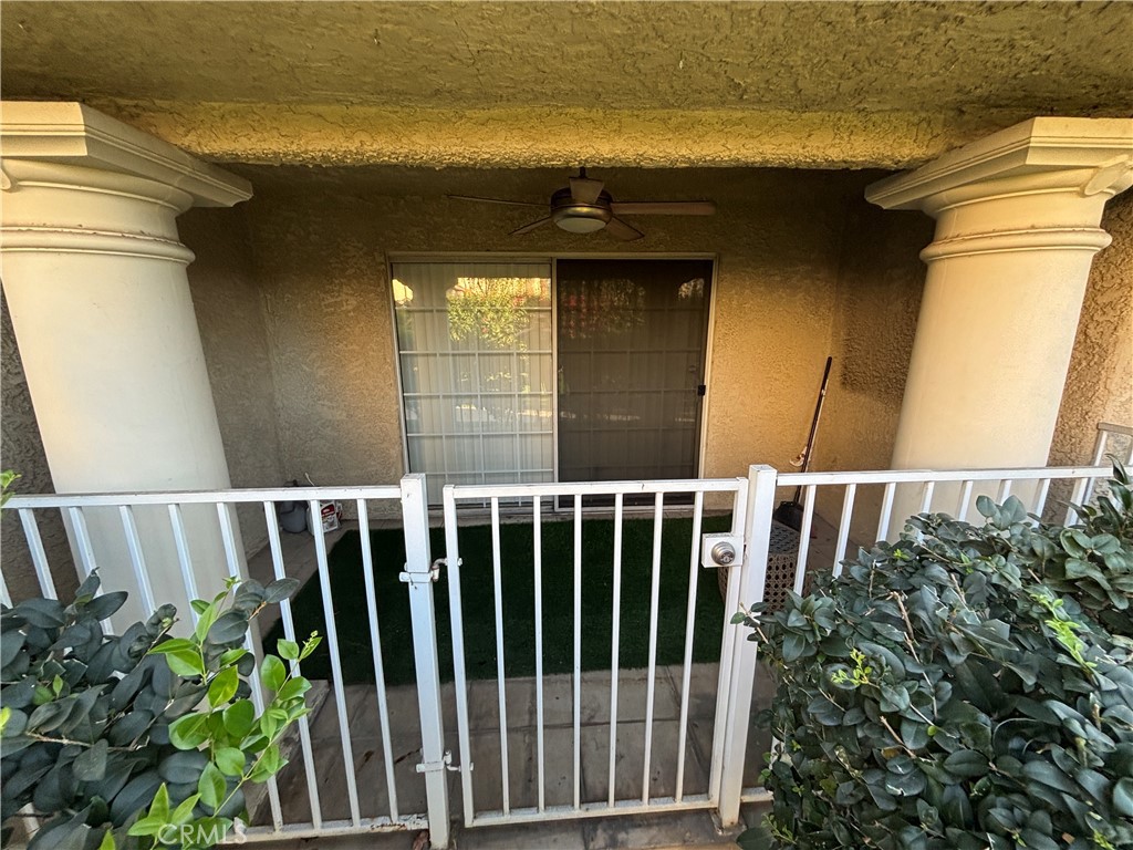 2700 Lawrence Crossley Road, Unit 84 Palm Springs, CA 92264 - Photo 23 of 27