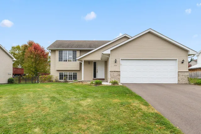 $306,000 | 604 Sunset Street, Buffalo, MN 55313