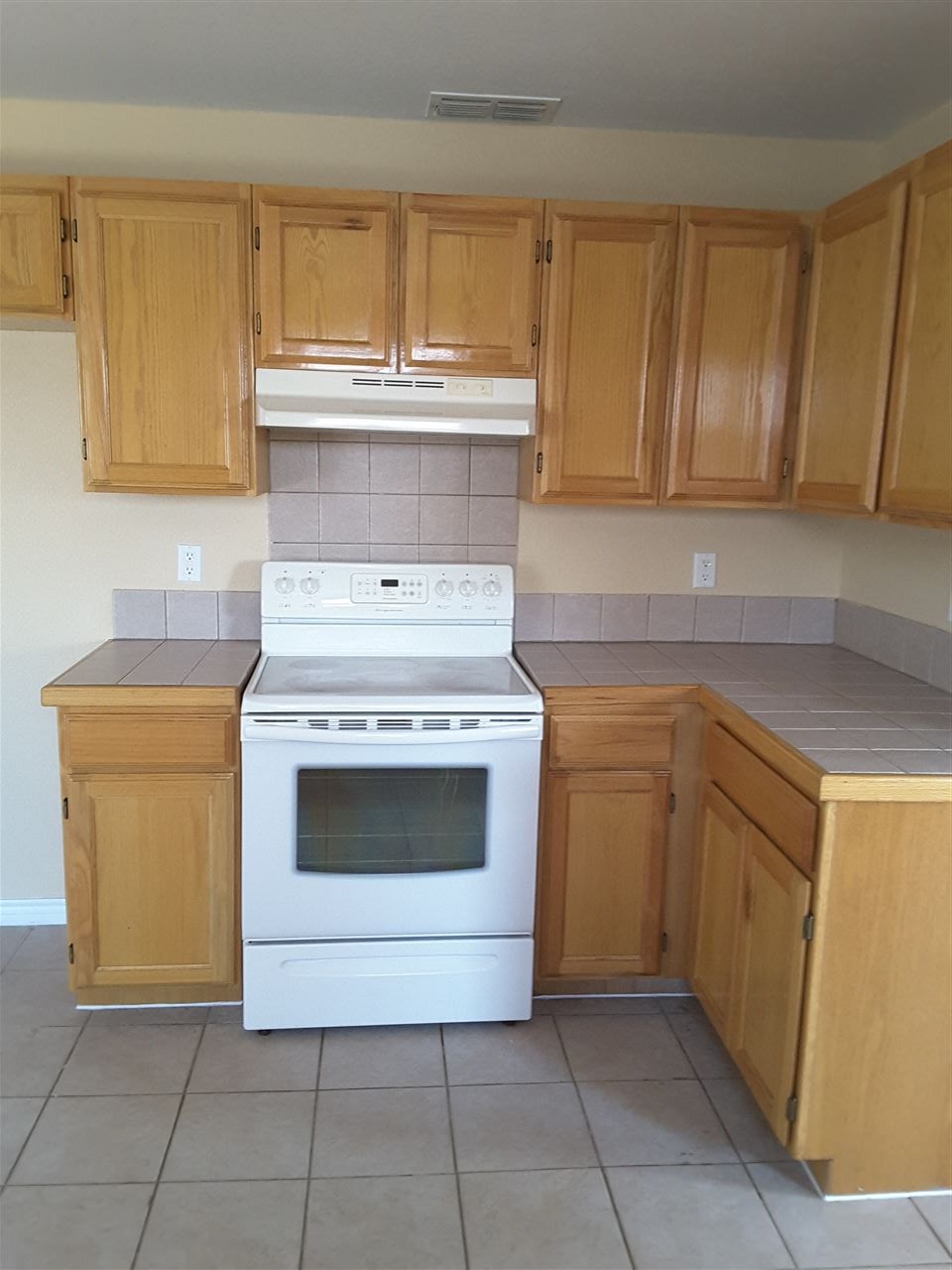 821 George Read Drive Laredo, TX 78046 - Photo 16 of 19 Gallery Image 16