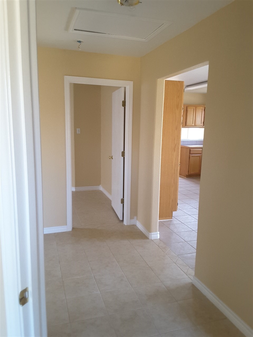 821 George Read Drive Laredo, TX 78046 - Photo 8 of 19 Gallery Image 8