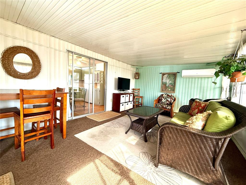 123 St Kitts Way Apollo Beach, FL 33572 - Photo 14 of 24