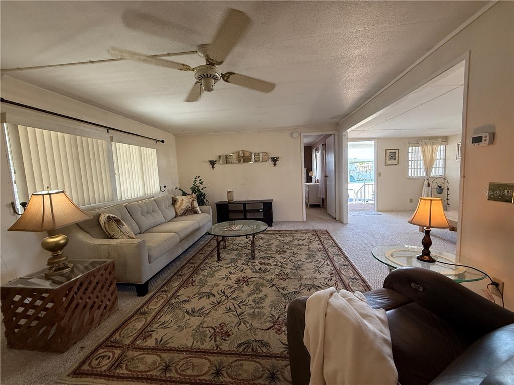 123 St Kitts Way Apollo Beach, FL 33572 - Photo 6 of 24