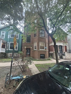 3111 North Racine Avenue, Unit 2F Chicago, IL 60657 - Photo 1 of 14