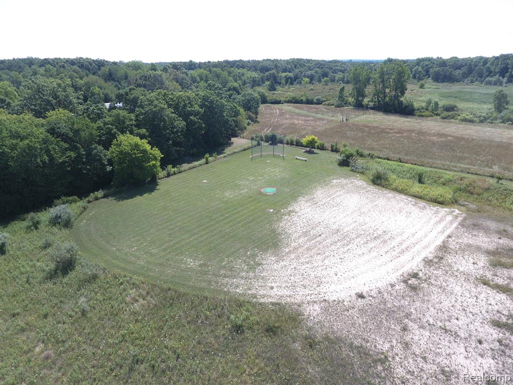 195 Michael Road Lapeer, MI 48446 - Photo 41 of 55