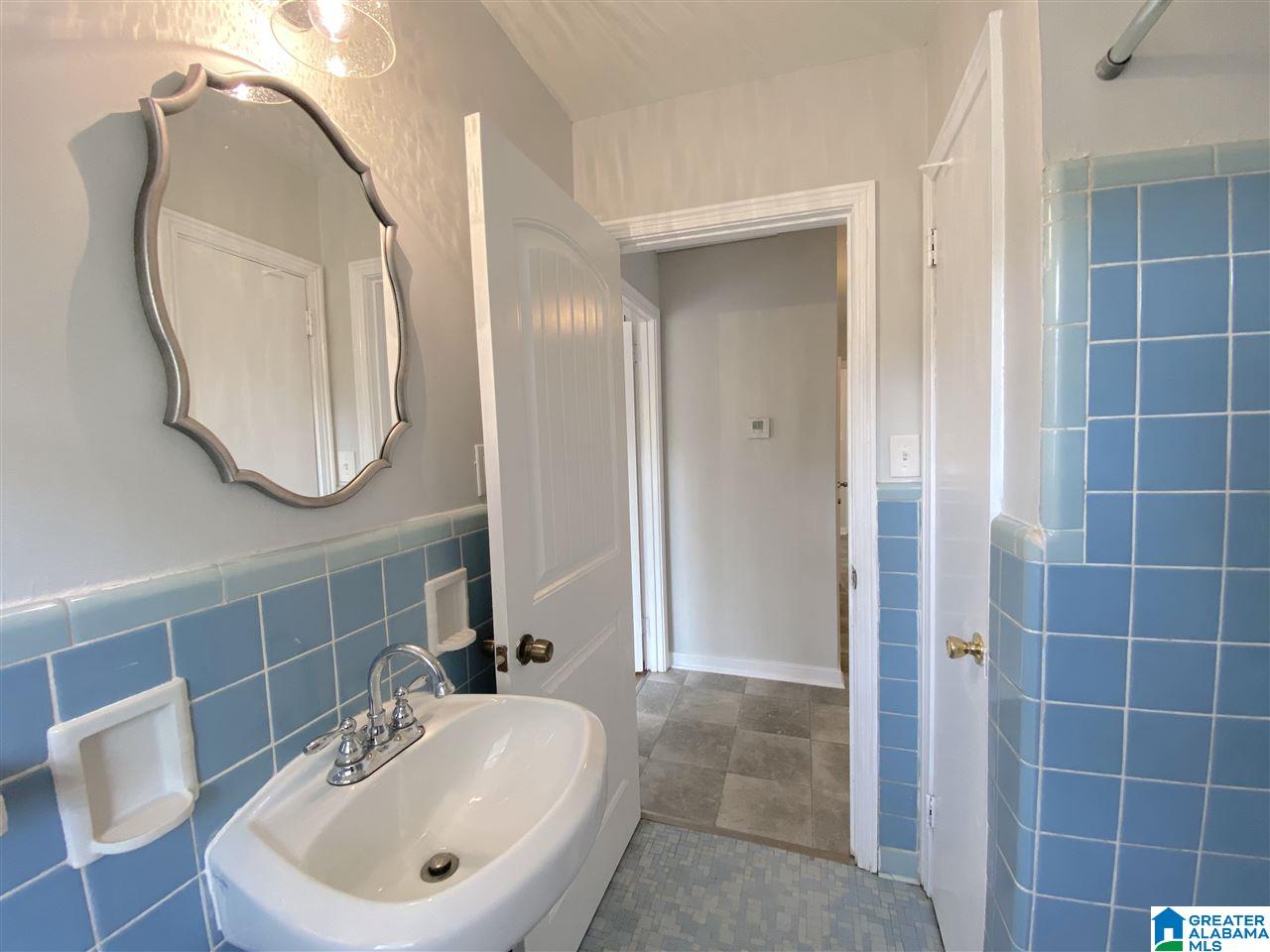 300 Ridgewood Avenue Fairfield, AL 35064 - Photo 27 of 41
