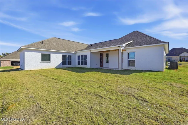 $365,900 | 111 Willow Way, Canton, MS 39046