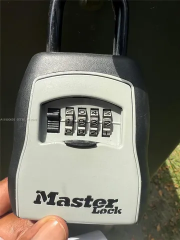 $2,000 | 11040 Southwest 196th Street, Unit 110, Cutler Bay, FL 33157