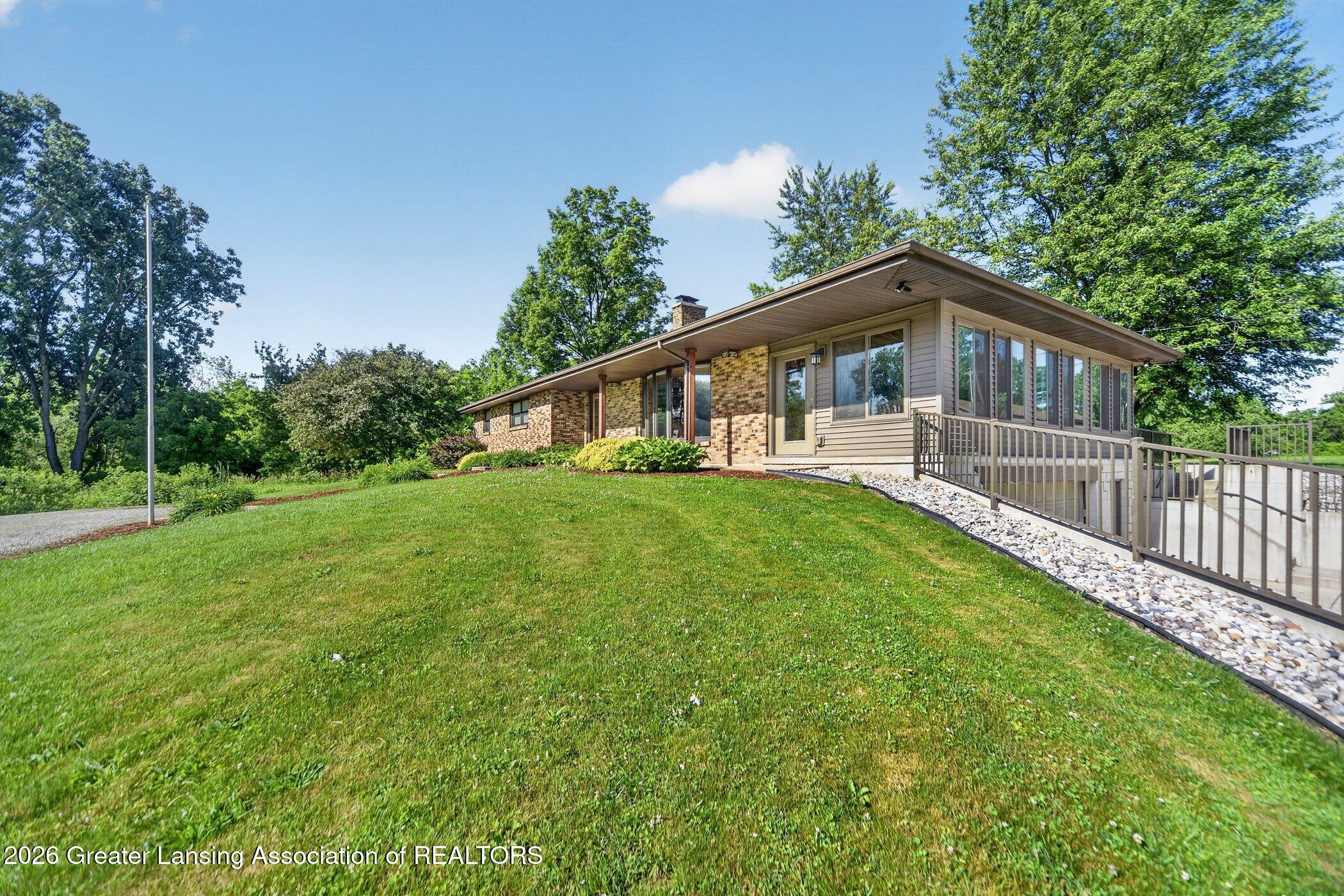 11165 Nixon Road Grand Ledge, MI 48837 - Photo 4 of 43 11165-Nixon-Rd-Windowstill-Photography 2