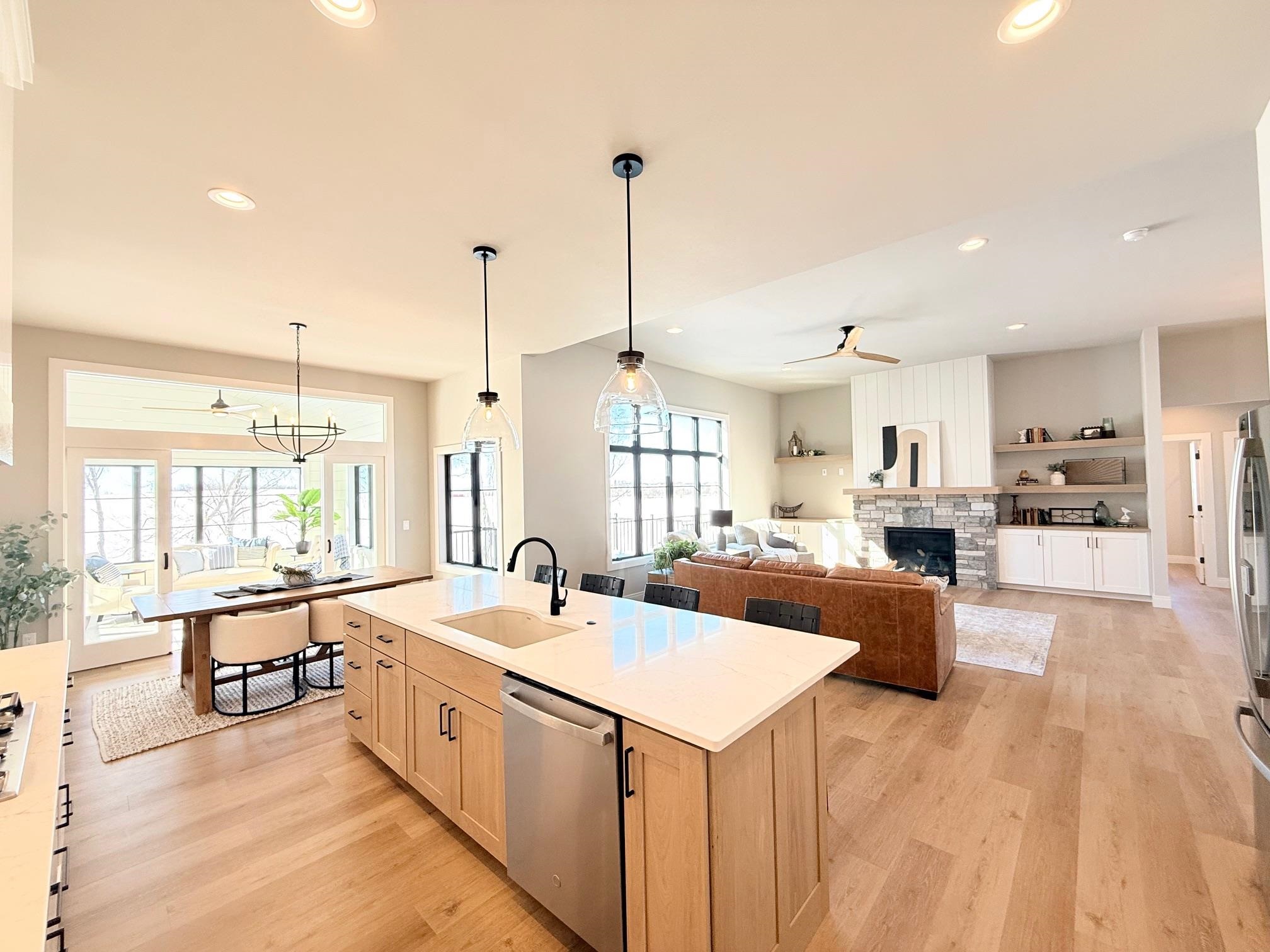 1300 Moll Waunakee, WI 53597 - Photo 4 of 48