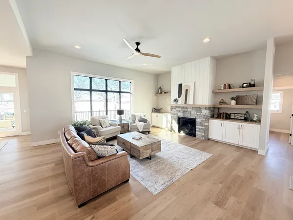 $1,278,000 | 1300 Moll, Waunakee, WI 53597