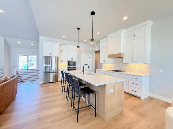 $1,278,000 | 1300 Moll, Waunakee, WI 53597