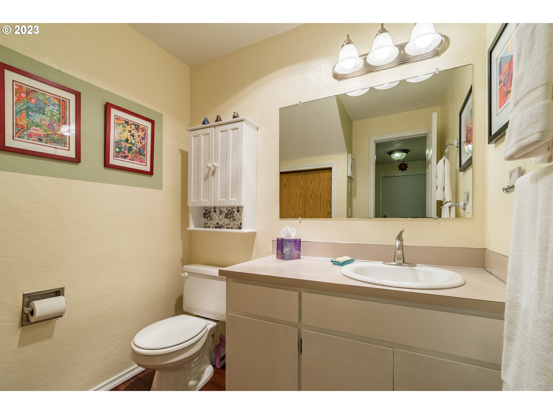 1557 Fetters Loop Eugene, OR 97402 - Photo 13 of 37 Gallery Image 13