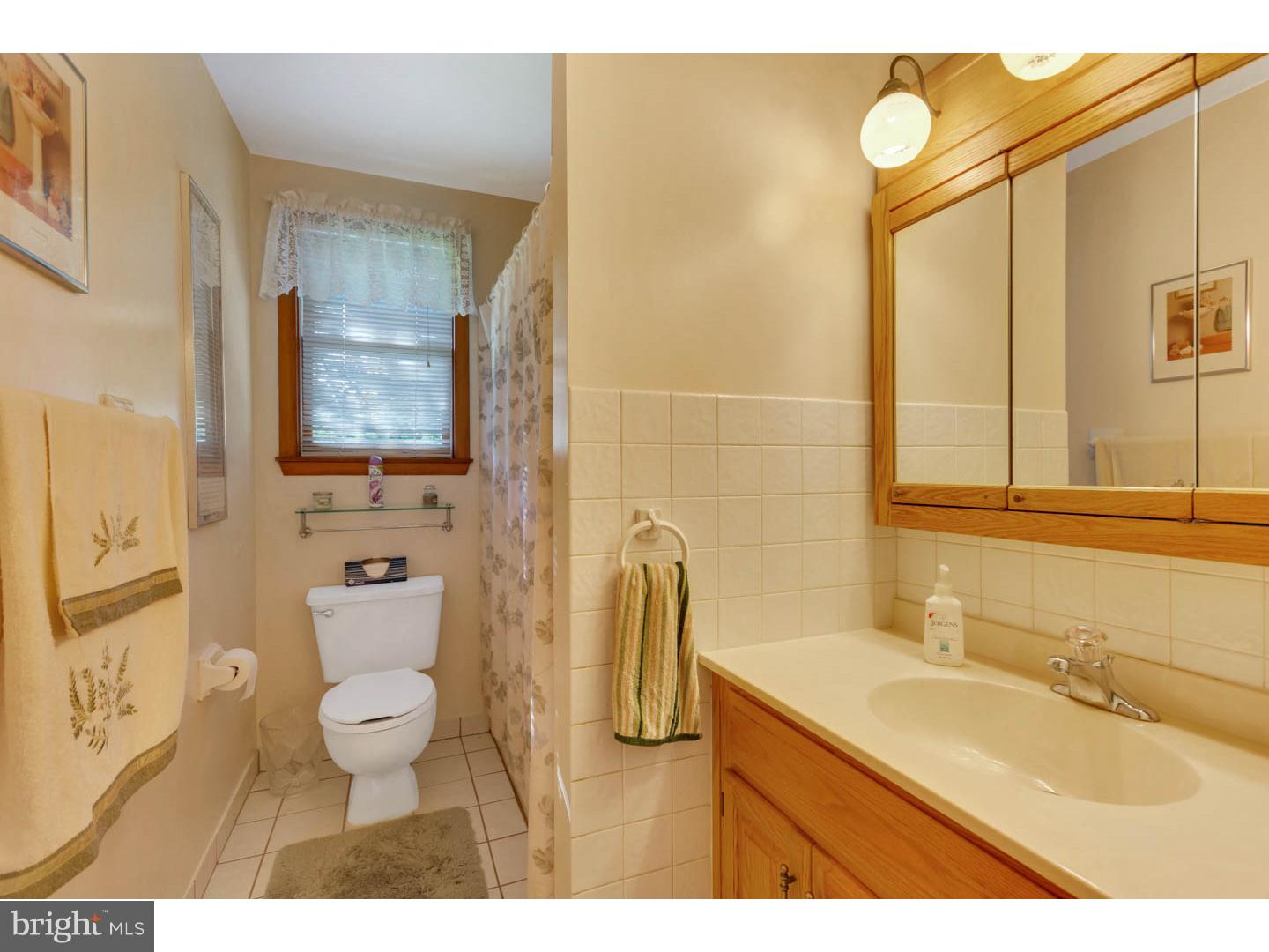 6 Rolling Road Stratford, NJ 08084 - Photo 14 of 25