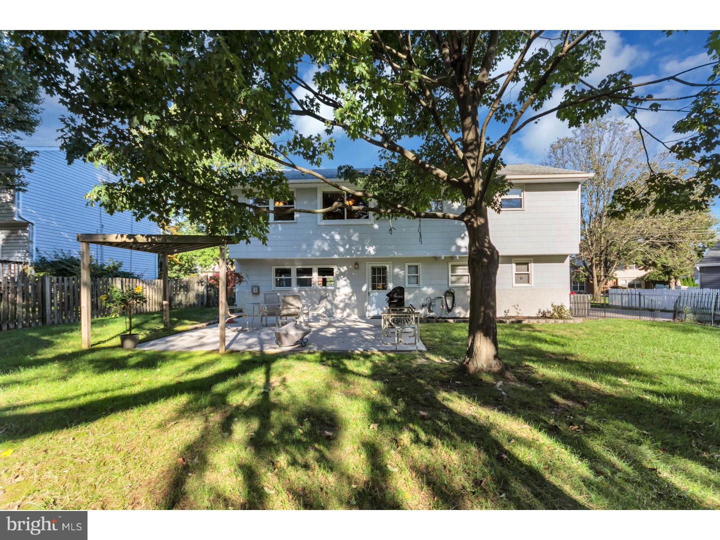 6 Rolling Road Stratford, NJ 08084 - Photo 22 of 25