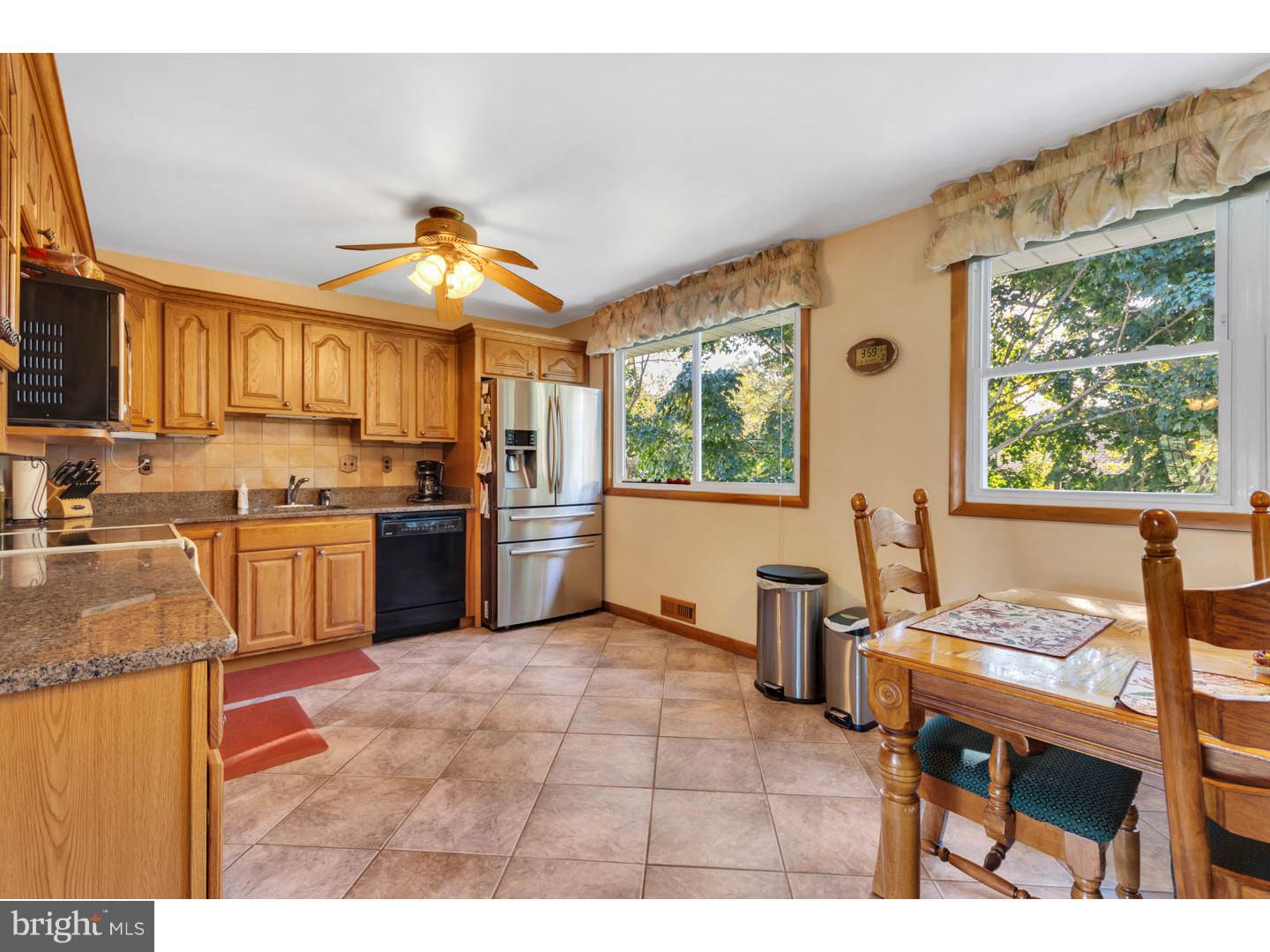 6 Rolling Road Stratford, NJ 08084 - Photo 5 of 25