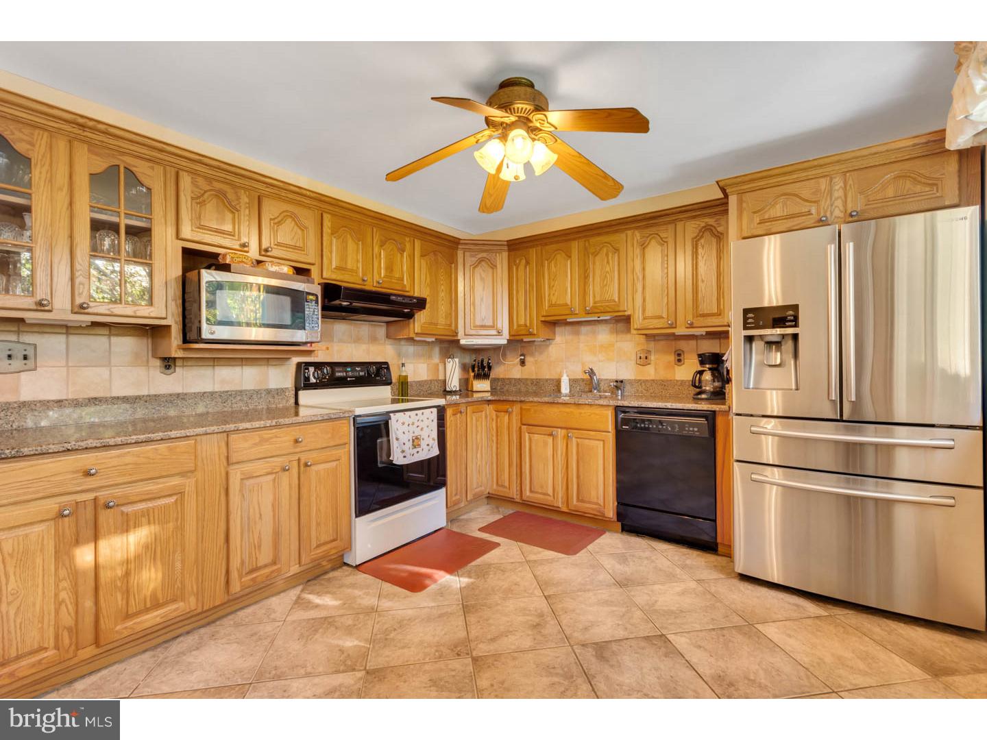 6 Rolling Road Stratford, NJ 08084 - Photo 6 of 25