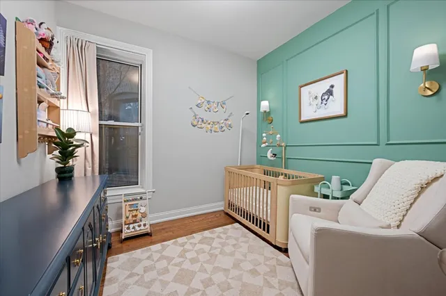 $3,300 | 1023 West Dakin Street, Unit 1W, Chicago, IL 60613