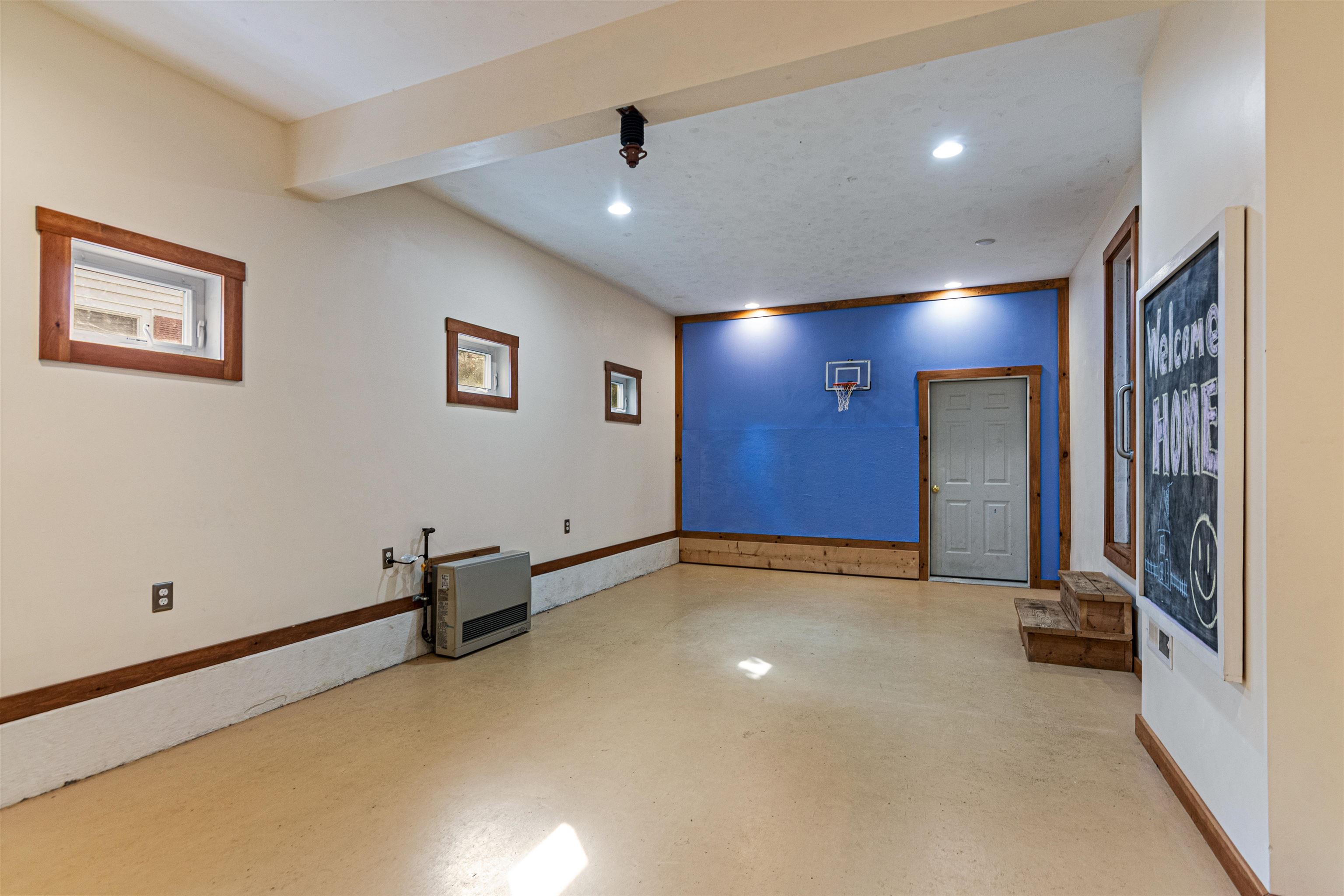 164 Woodbury Road Burlington, VT 05408 - Photo 9 of 39 Gallery Image 9