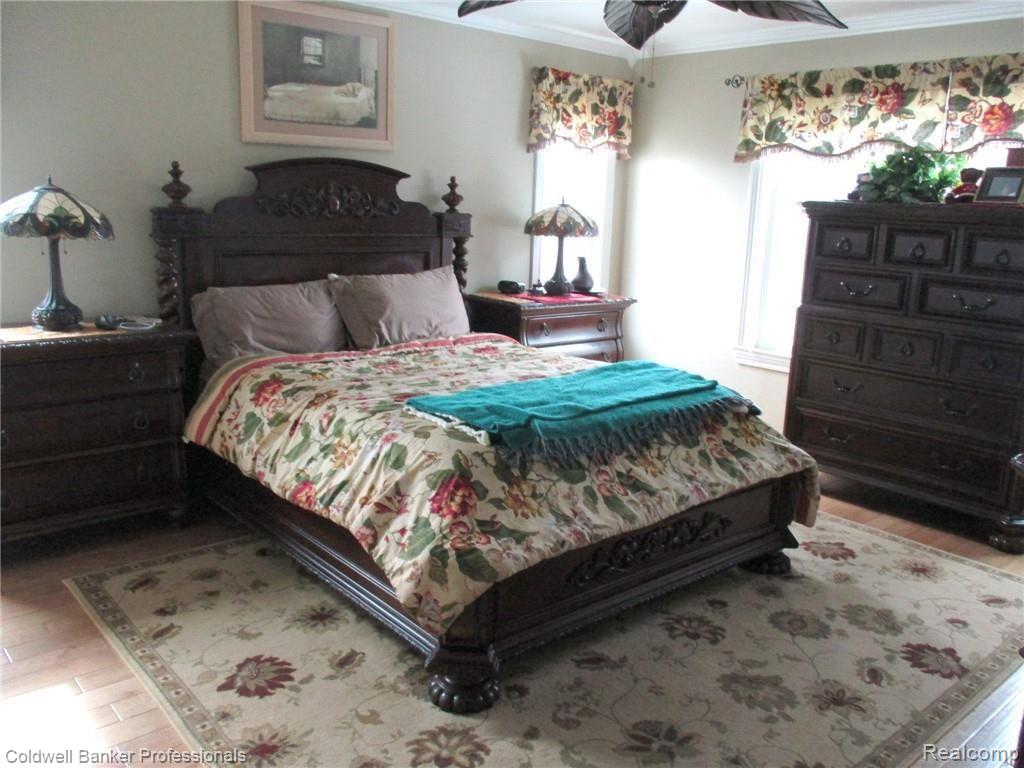8926 South Durand Road Durand, MI 48429 - Photo 21 of 67 20 MASTER BED.JPG