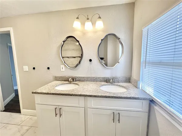 $1,995 | 115 West Allison Court, Tampa, FL 33603