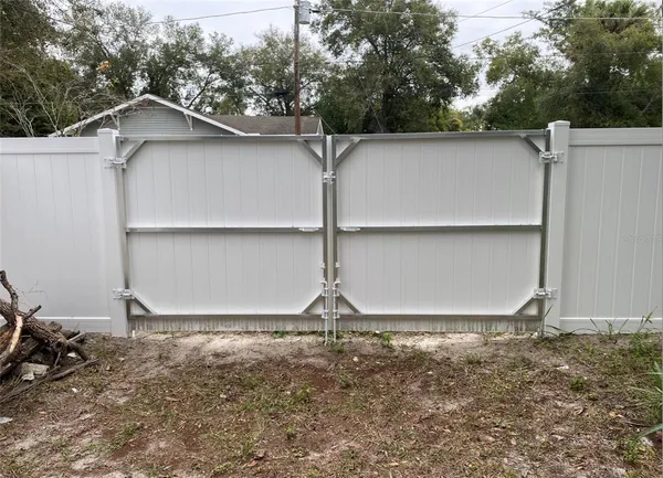 $1,995 | 115 West Allison Court, Tampa, FL 33603