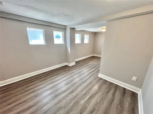 $1,995 | 115 West Allison Court, Tampa, FL 33603