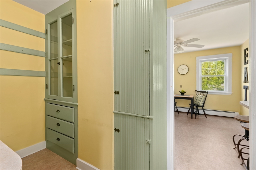 8 Overlook Road Wakefield, MA 01880 - Photo 20 of 41 a view of a livingroom with furniture