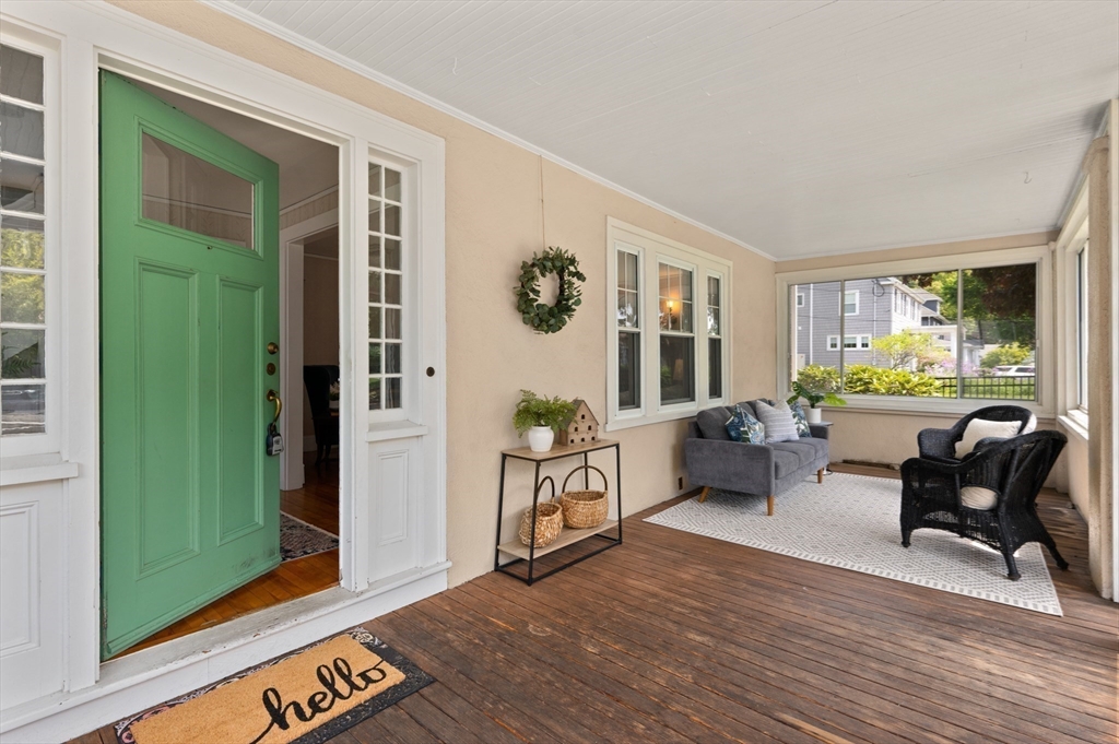 8 Overlook Road Wakefield, MA 01880 - Photo 6 of 41 a living room with furniture and a window