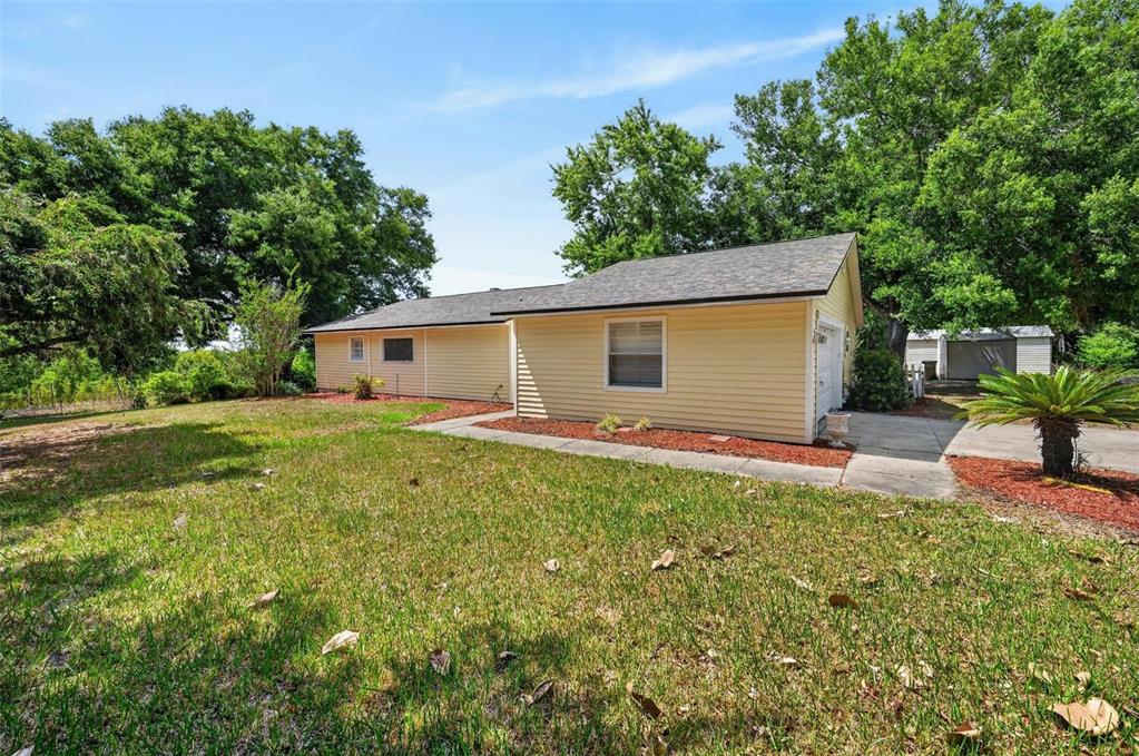317 Tomato Hill Road Leesburg, FL 34748 - Photo 3 of 65