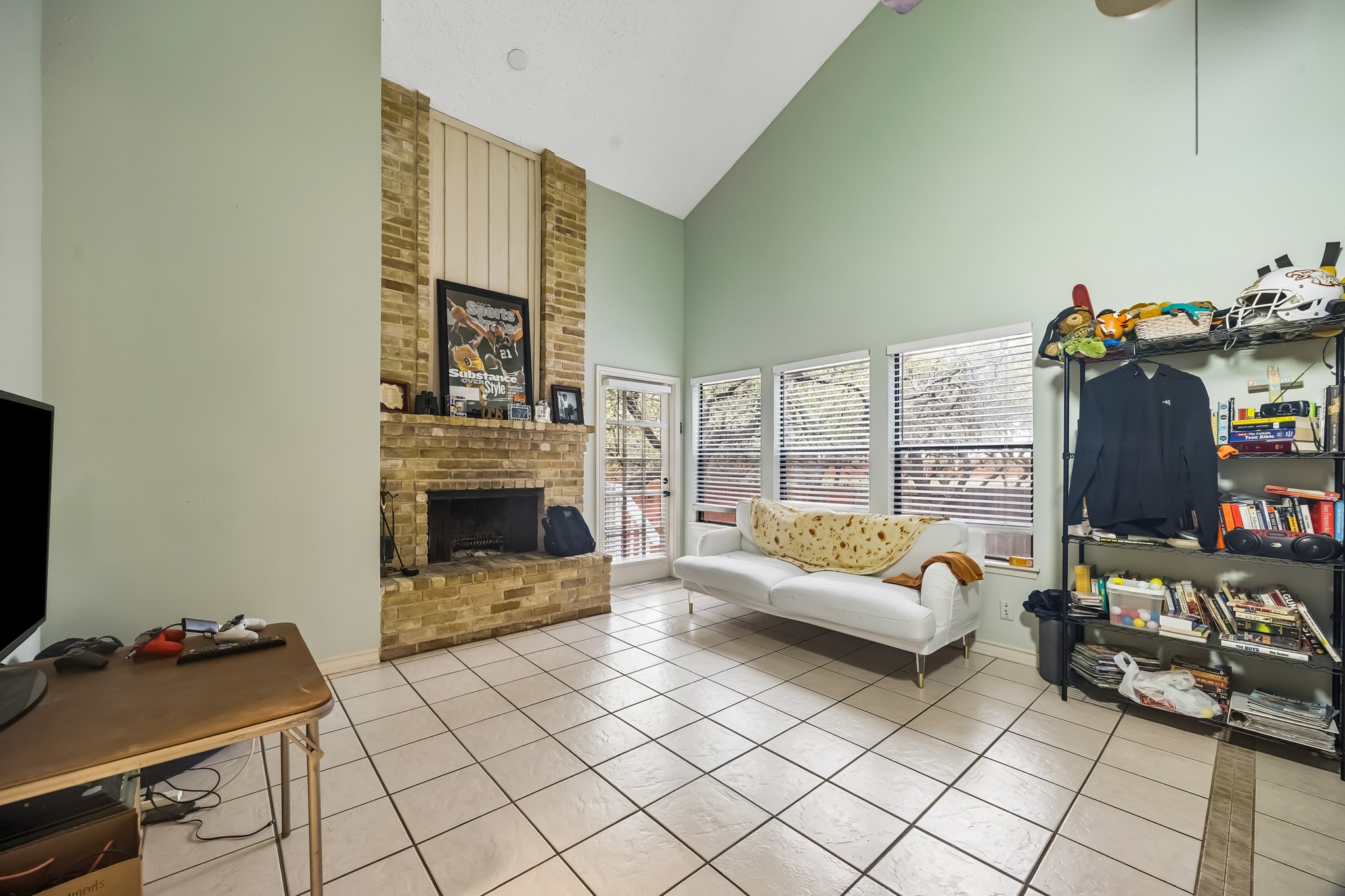 13529 George Road San Antonio, TX 78230 - Photo 16 of 29