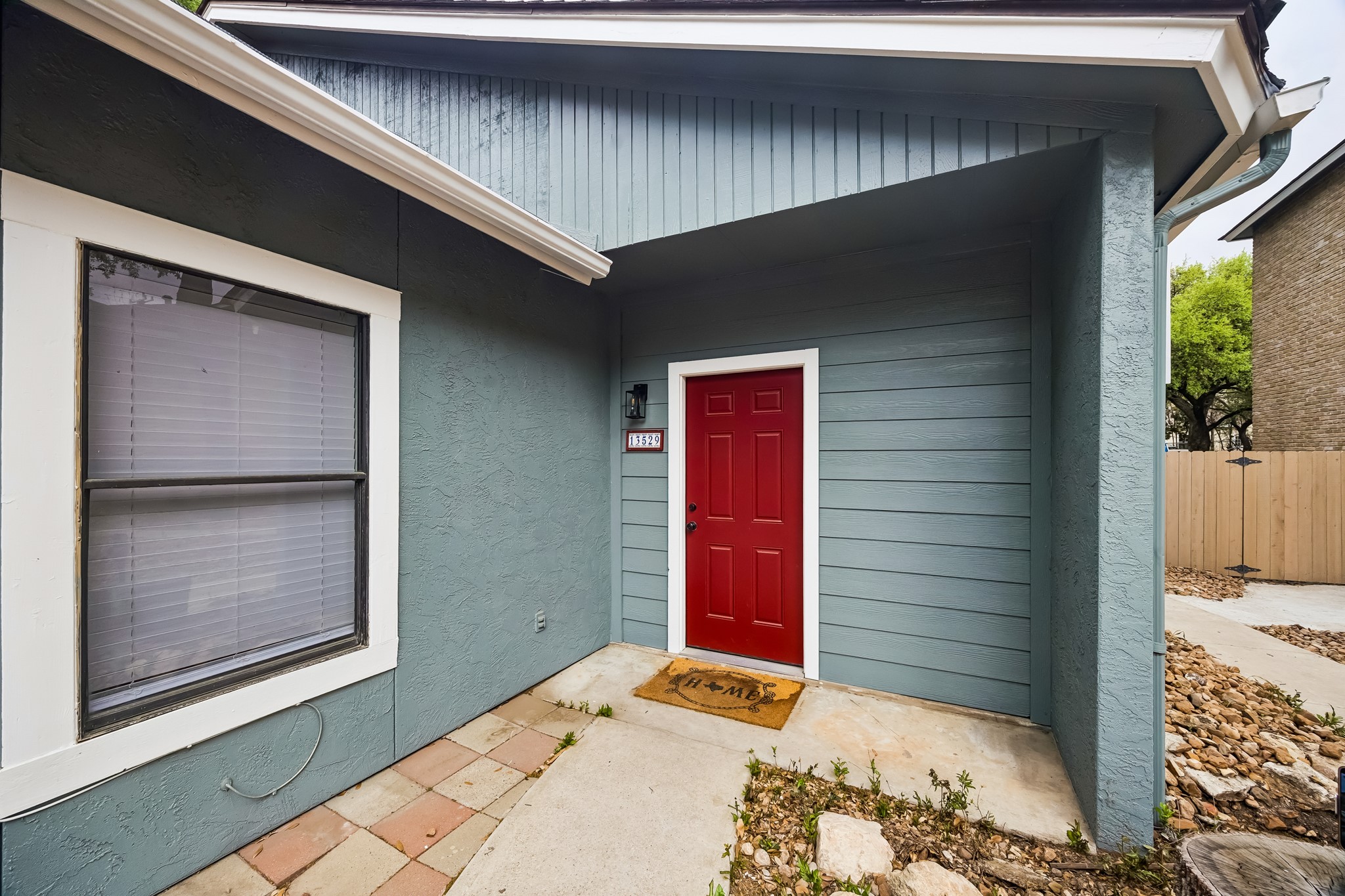 13529 George Road San Antonio, TX 78230 - Photo 5 of 29