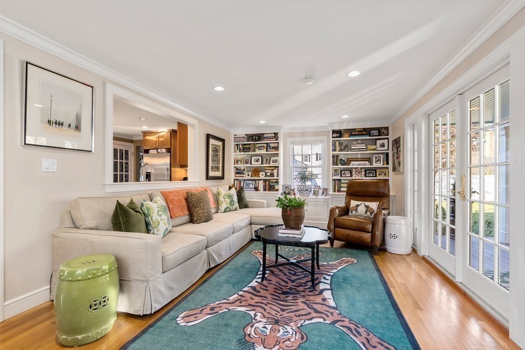 89 Beechwood Road Wellesley, MA 02482 - Photo 8 of 32 a living room with furniture and a rug