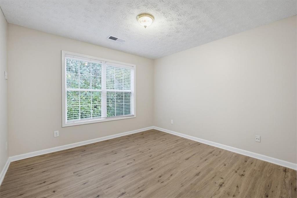 310 Rockingham Drive Loganville, GA 30052 - Photo 37 of 46 Gallery Image 37