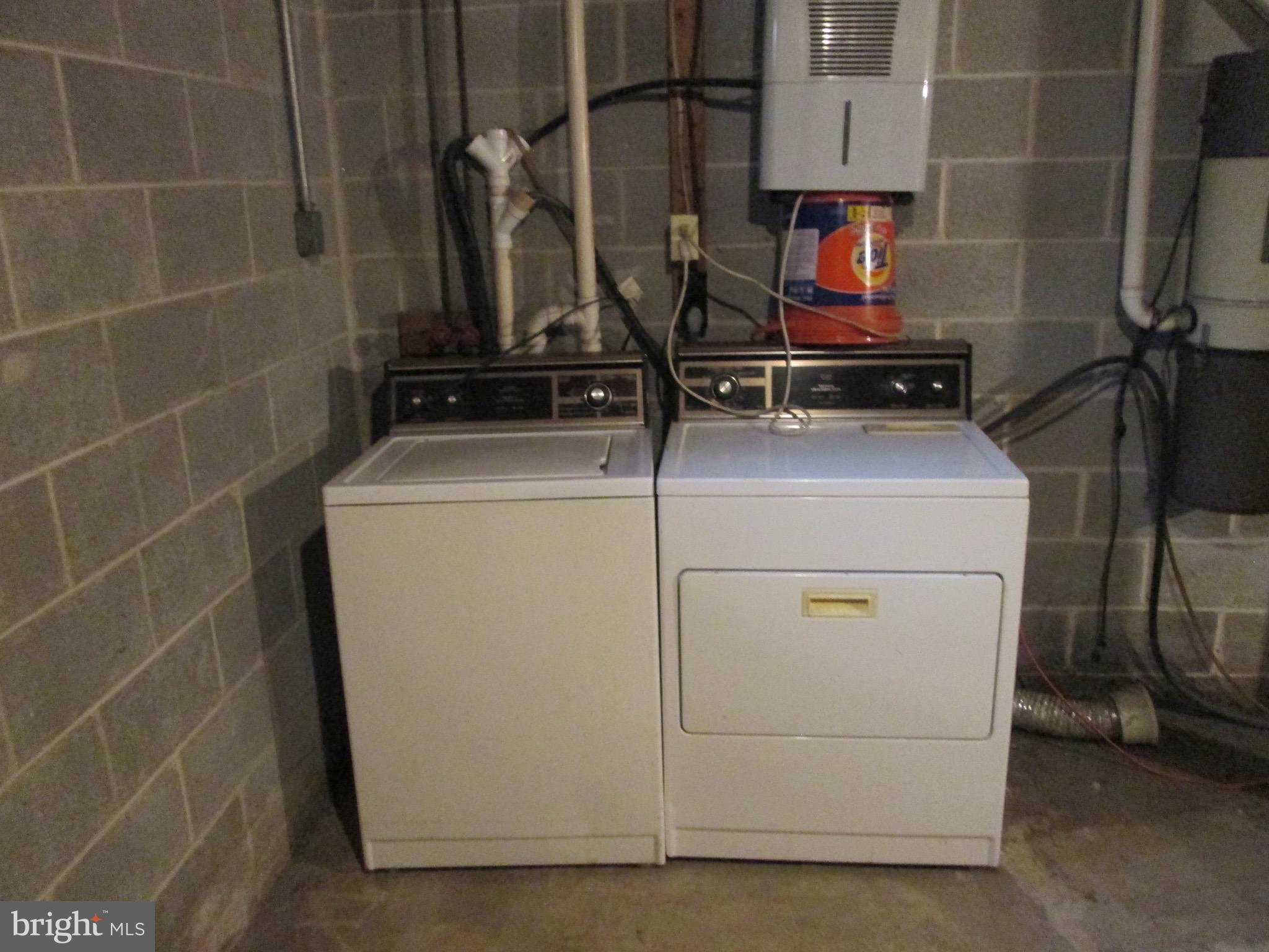 409 East Rosebud Road Myerstown, PA 17067 - Photo 35 of 42 Basement Laundry