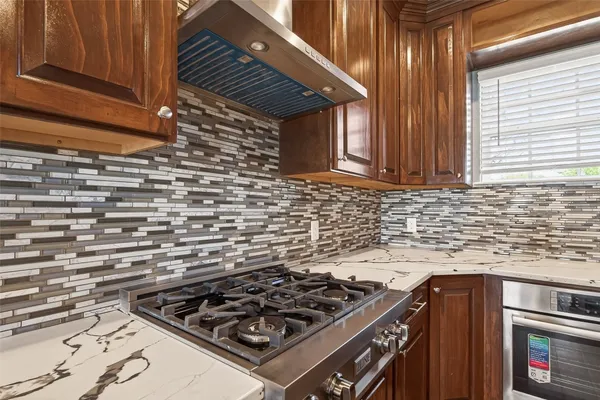 $3,000 | 2410 Engeling Road, Rosenberg, TX 77471