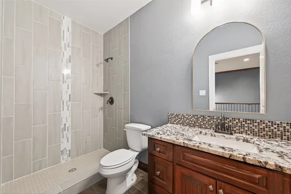 $3,000 | 2410 Engeling Road, Rosenberg, TX 77471