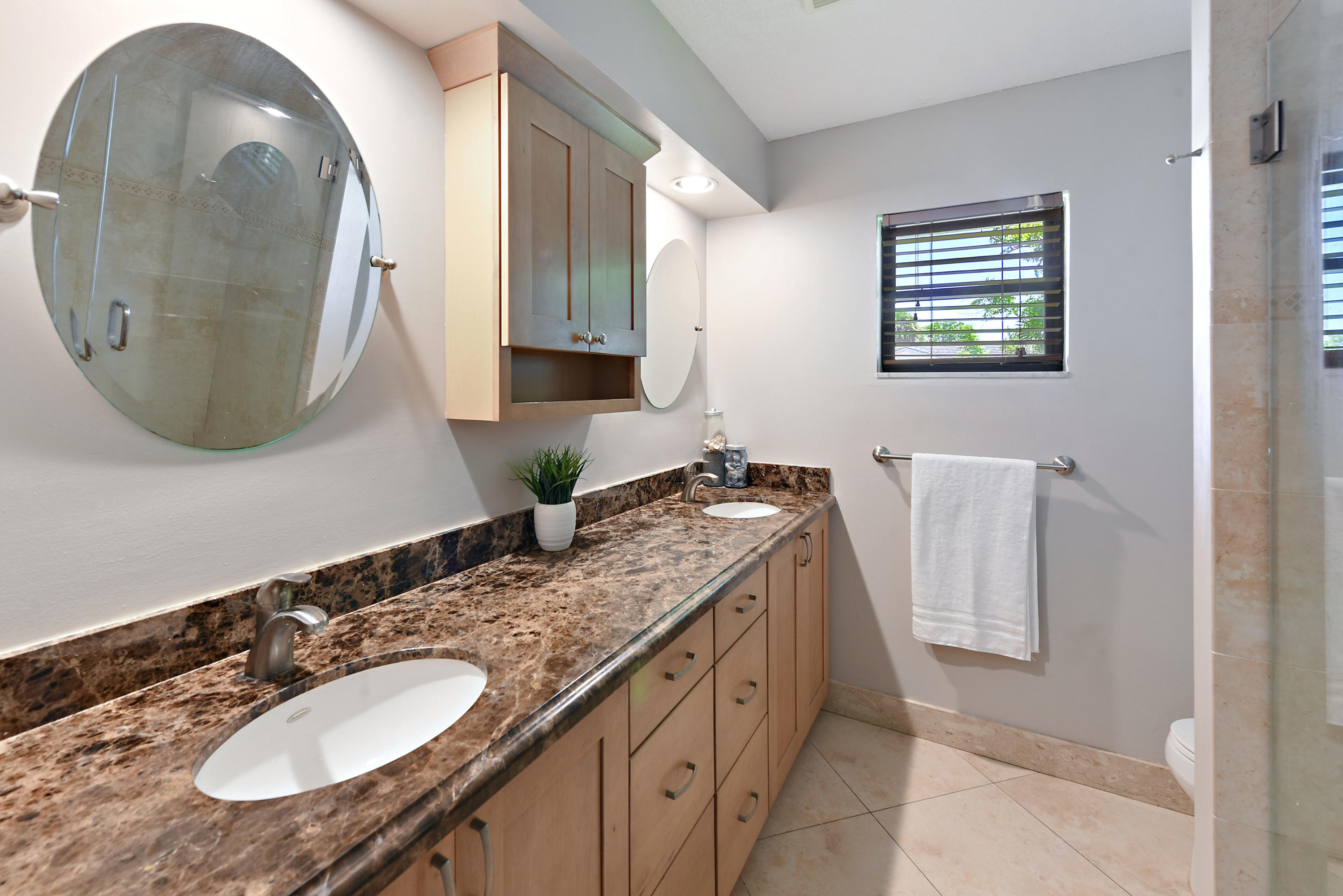 1399 Southwest 12th Avenue Boca Raton, FL 33486 - Photo 32 of 35 Bathroom