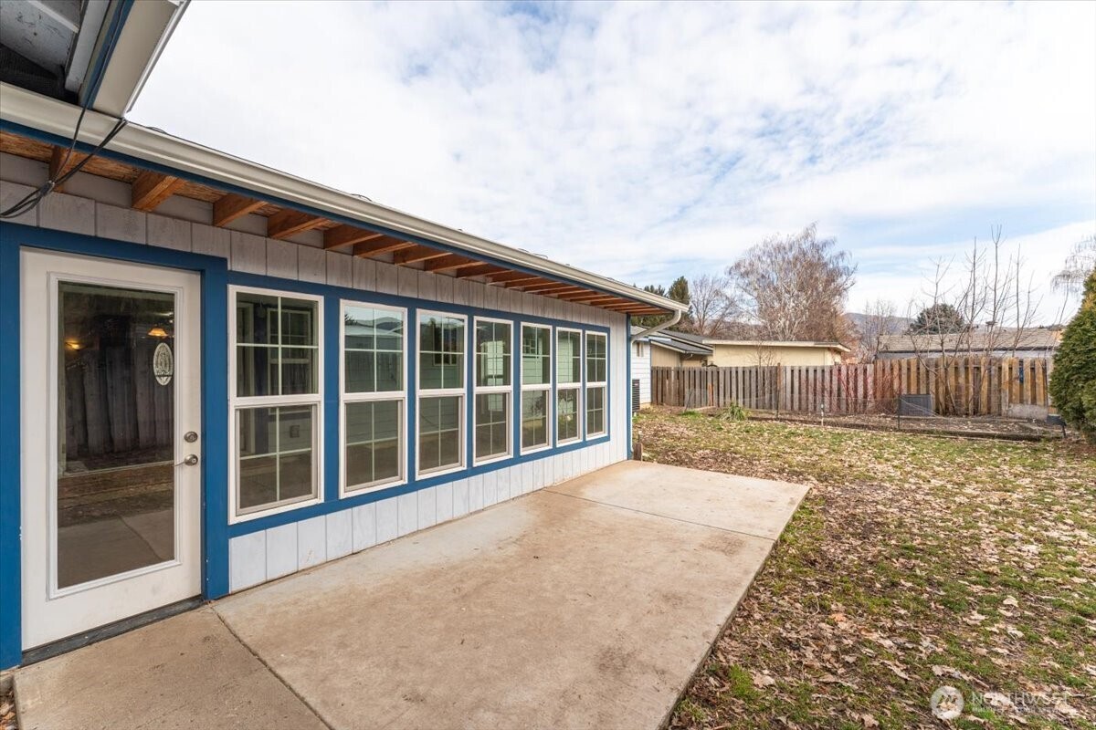902 Ivy Avenue Cashmere, WA 98815 - Photo 29 of 32