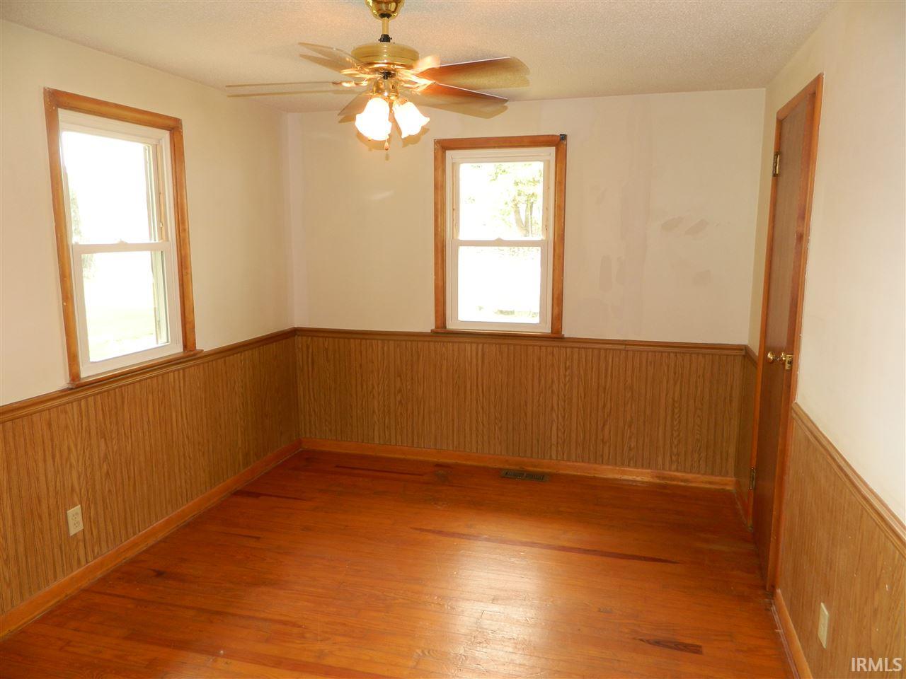 1119 Breckenridge Road Bedford, IN 47421 - Photo 5 of 22 Gallery Image 5